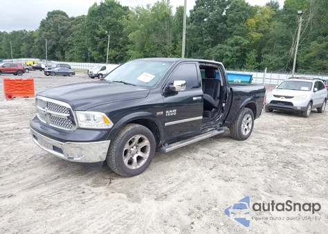 2015 Ram 1500 Laramie из США, поврежденный, VIN 1C6RR6NT7FS755007